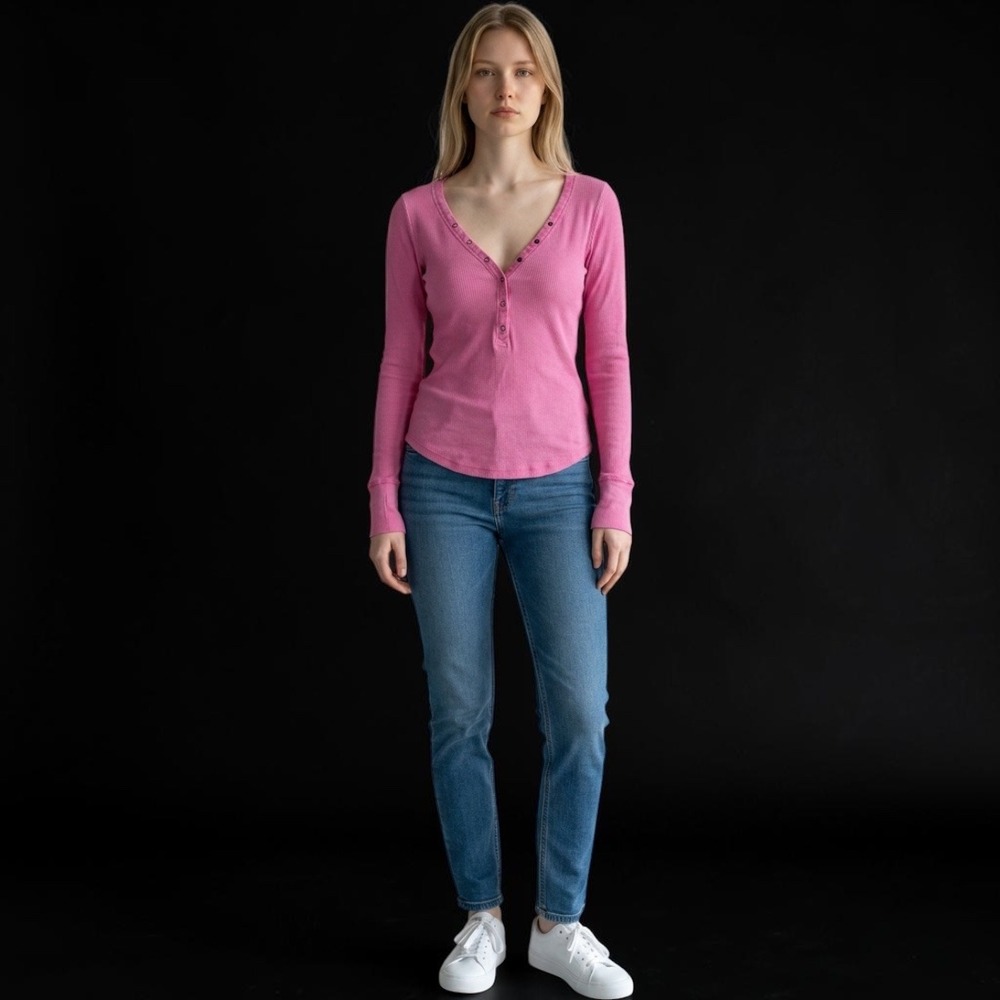 Out From Under Urban Outfitters Pink Ribbed Henley V-Neck Long Sleeve Top S Y2K